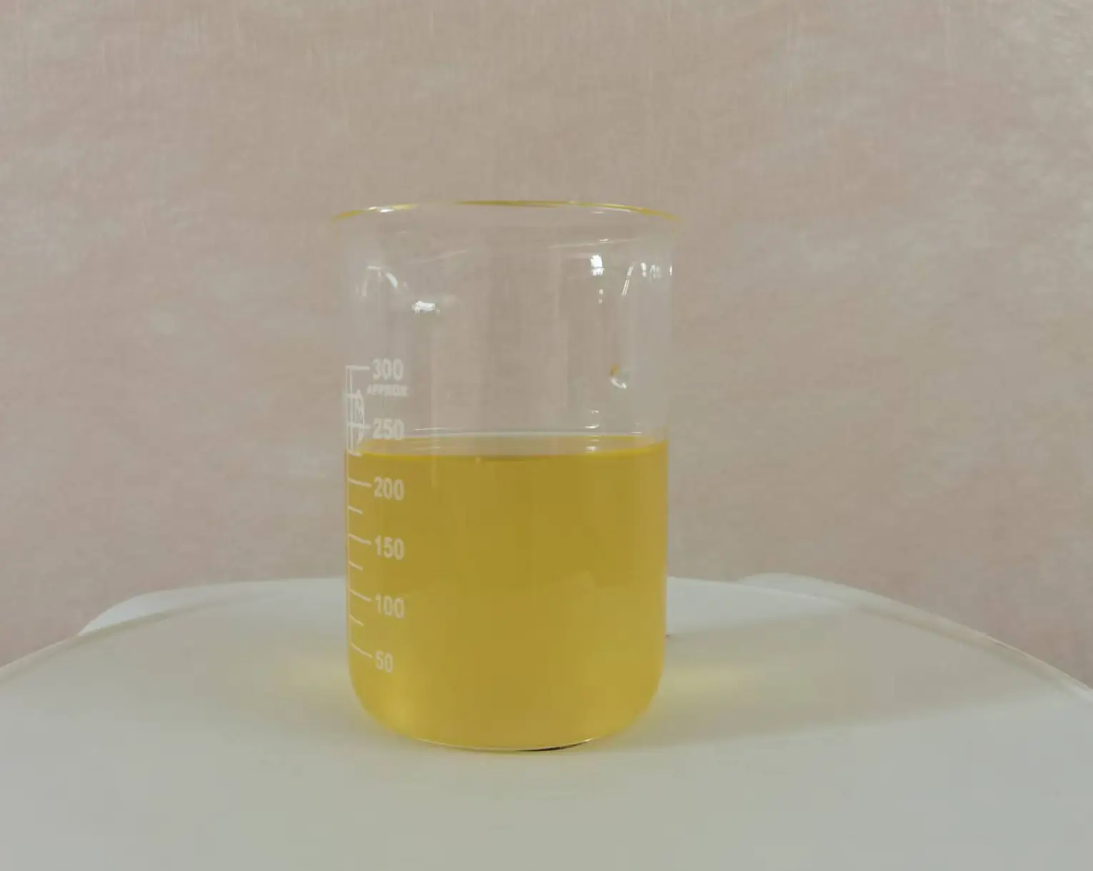 無氟防水劑生產(chǎn)企業(yè)哪家好？源頭防水劑廠家與三防防水劑推薦指南